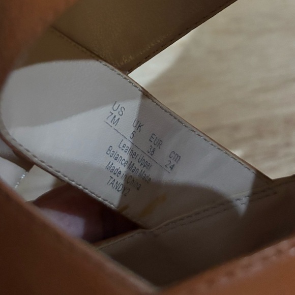 FRANCO SARTO Women's Brown Leather Tandy 2  Wedge Sandals Heels Size 7 - Picture 8 of 9